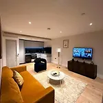 One Bed Flat In Vauxhall