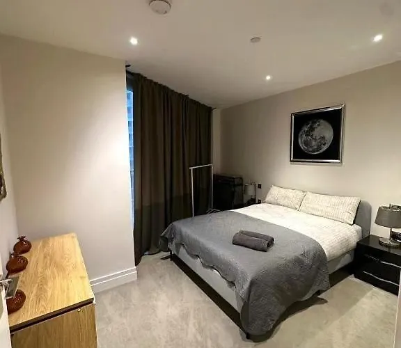One Bed Flat In Vauxhall